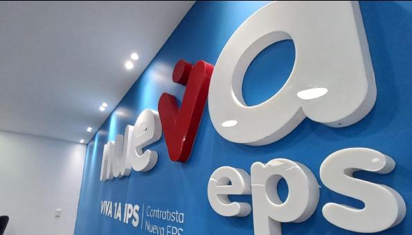 Logo de Nueva EPS en una de sus sedes. 