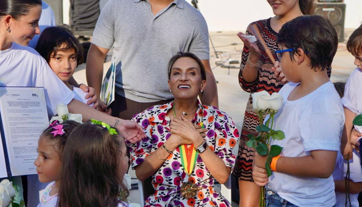 Silvia Pinedo fue la gran homenajeada en la Semana de la primera infancia: Veo, Veo. 