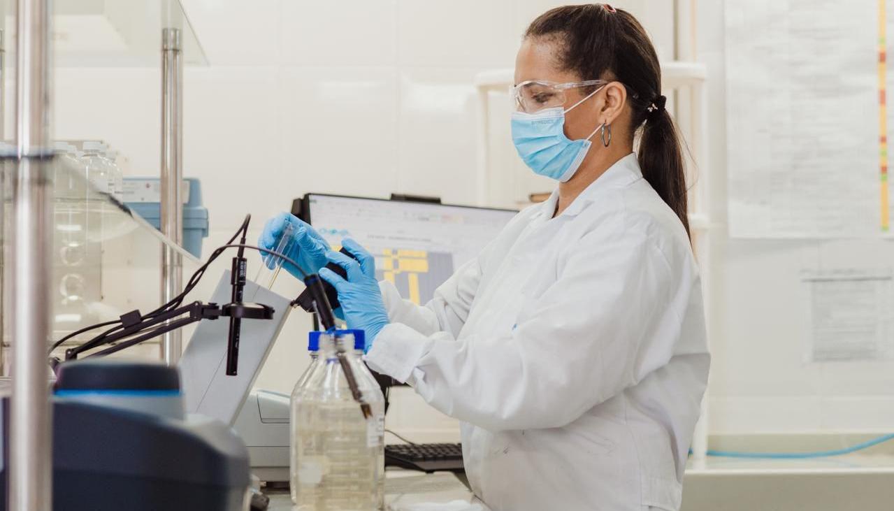 Estudios de la calidad del agua adelantado por Triple A. 