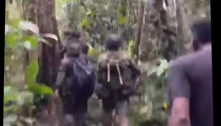  Tropas del Ejército en Puerto Garzón