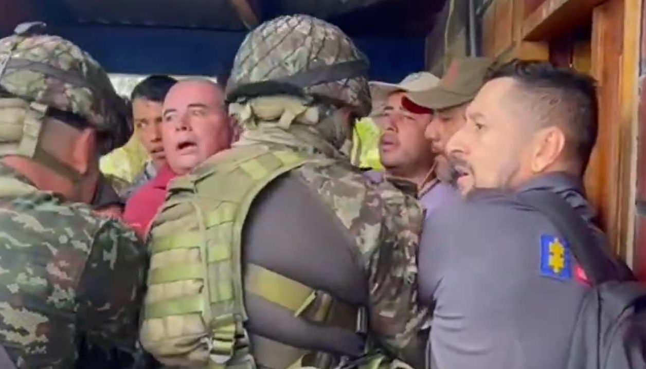 Asonada la vereda La Samaria, en la Macarena, Meta.