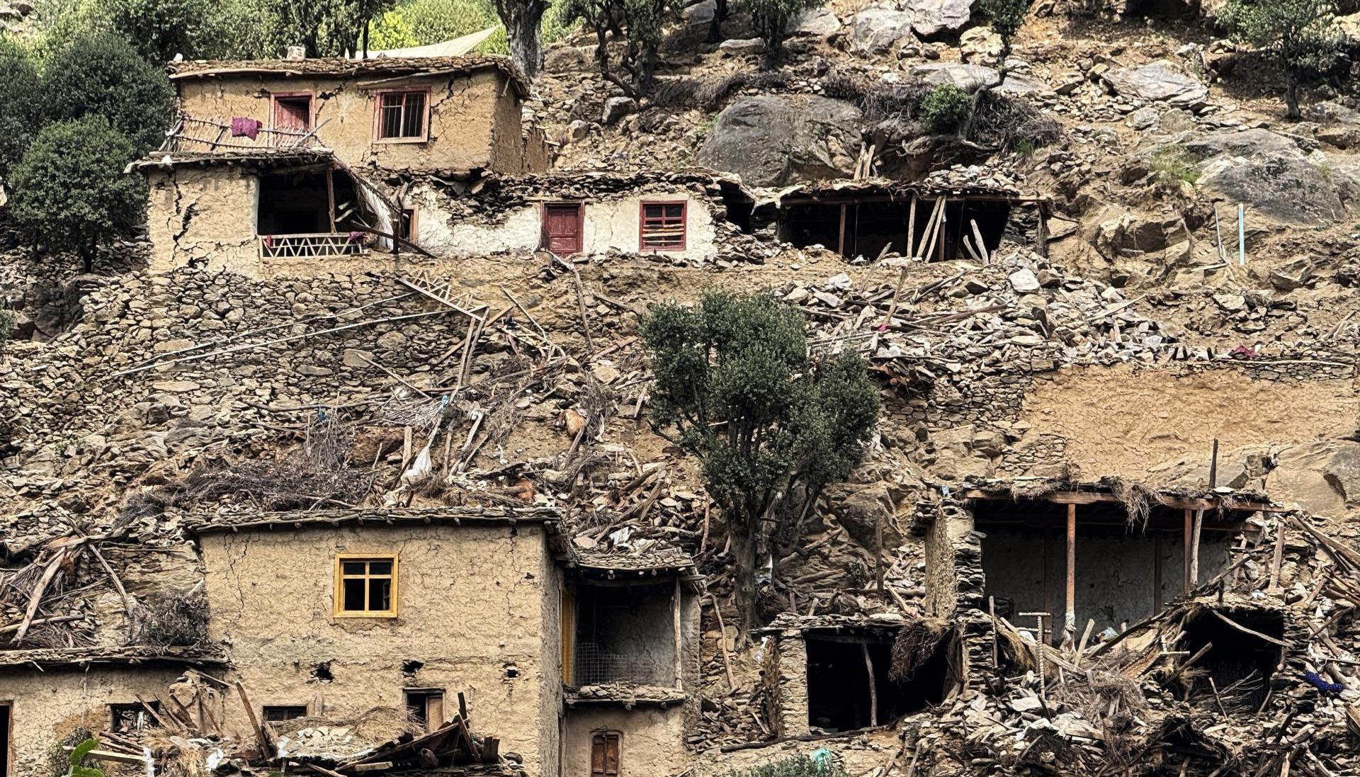 Viviendas afectadas en Afganistán.