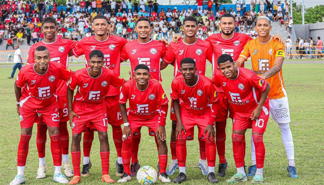 Central Campo de la Cruz suma 10 victorias y un empate en el torneo de Primera C.