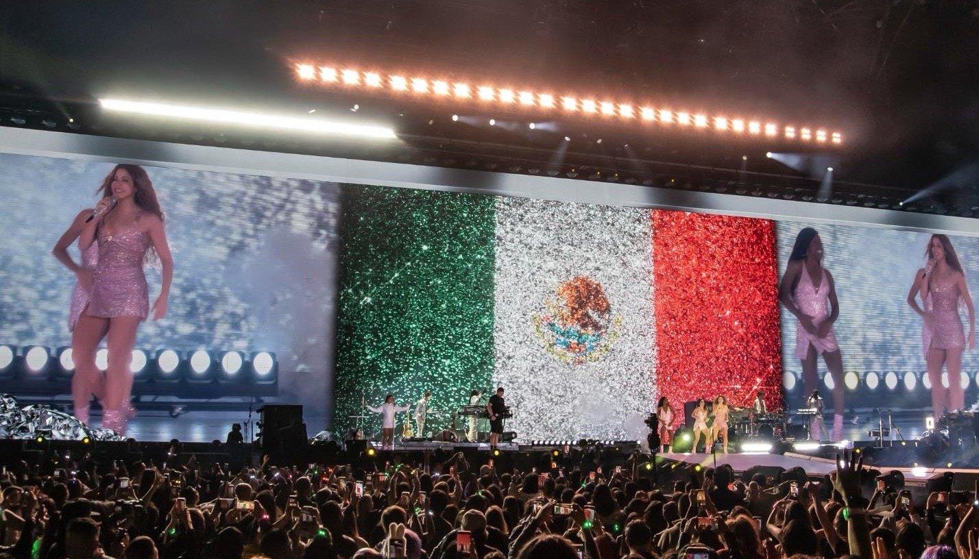 Shakira durante show en México.