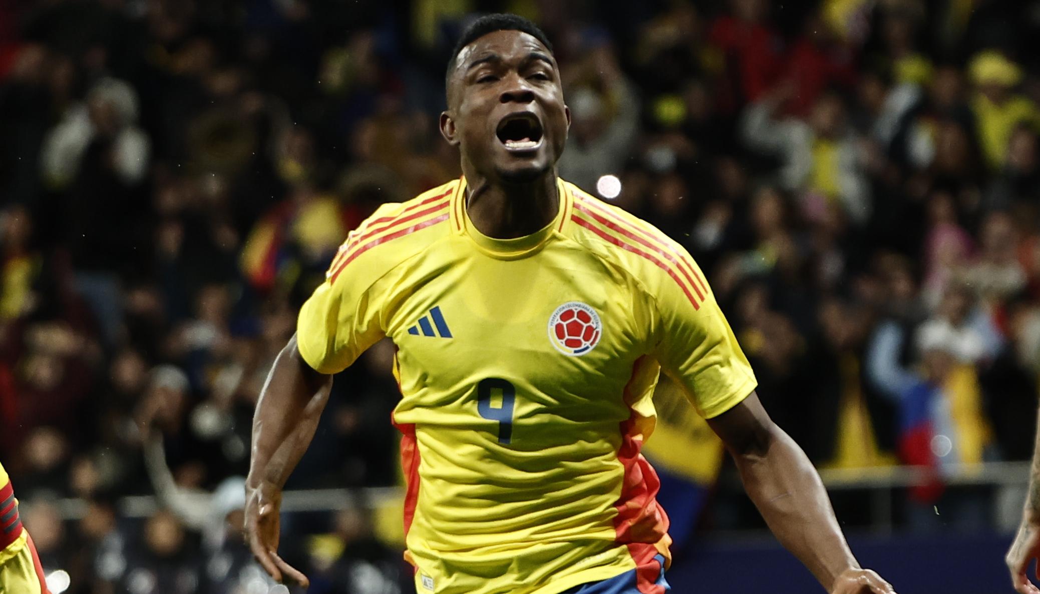 Jhon Córdoba no era inicialista desde el partido contra Brasil, en Brasilia.