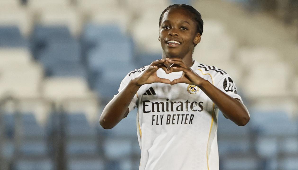 La colombiana Linda Caicedo celebra su gol contra el Eintracht Francfort.