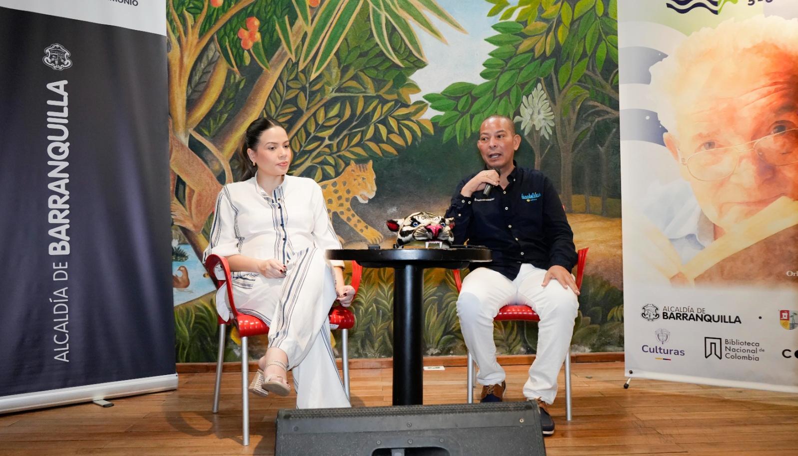 La Secretaria de Cultura del Atlántico, Verónica Cantillo, y el Secretario de Cultura del Distrito, Juan Carlos Ospino.