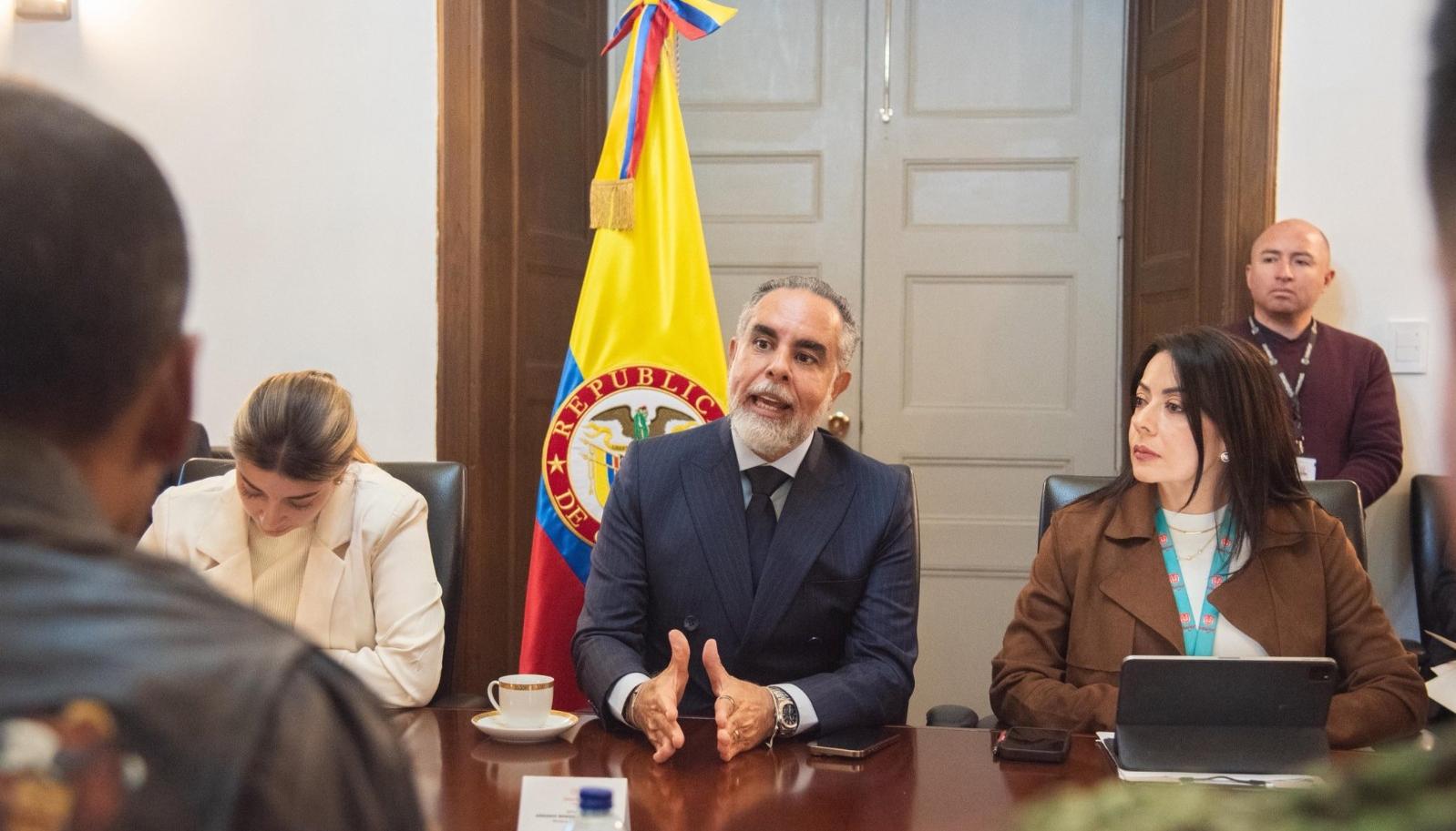 Armando Benedetti, ministro del Interior. 