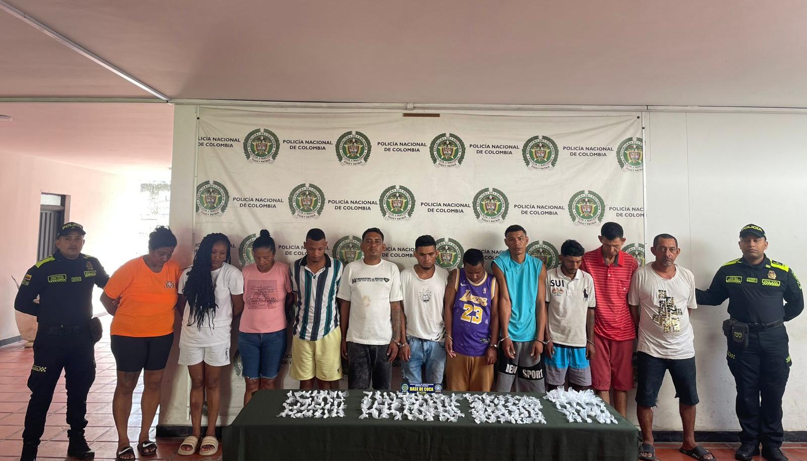 Los capturados por la Policía.