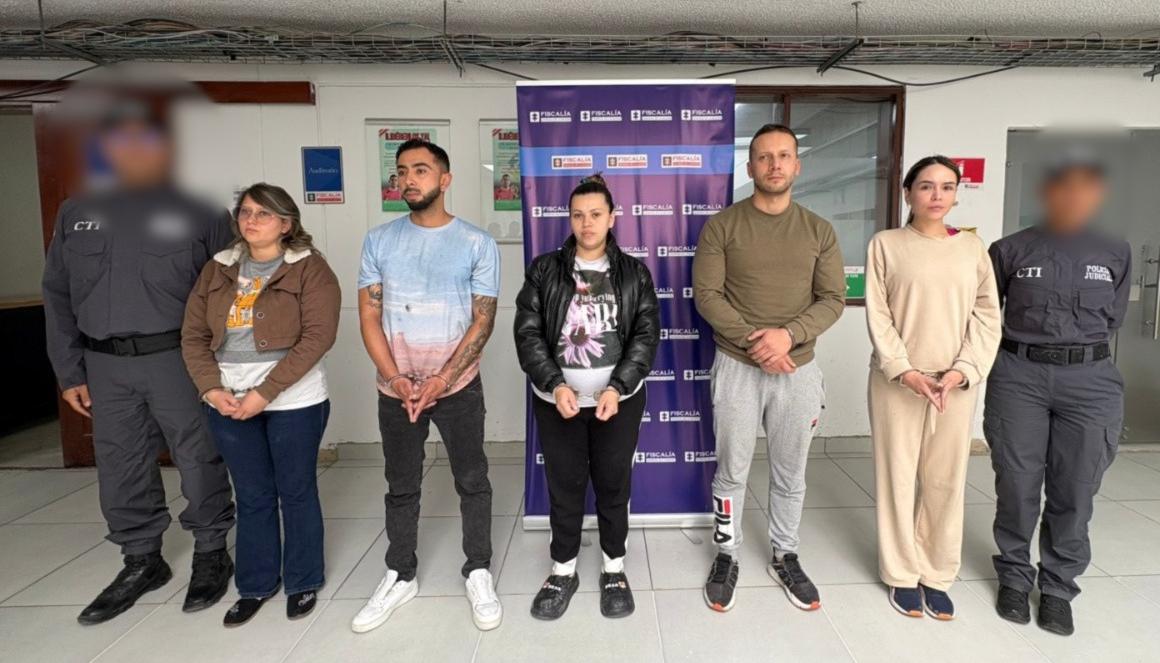 Supuestos estafadores capturados.