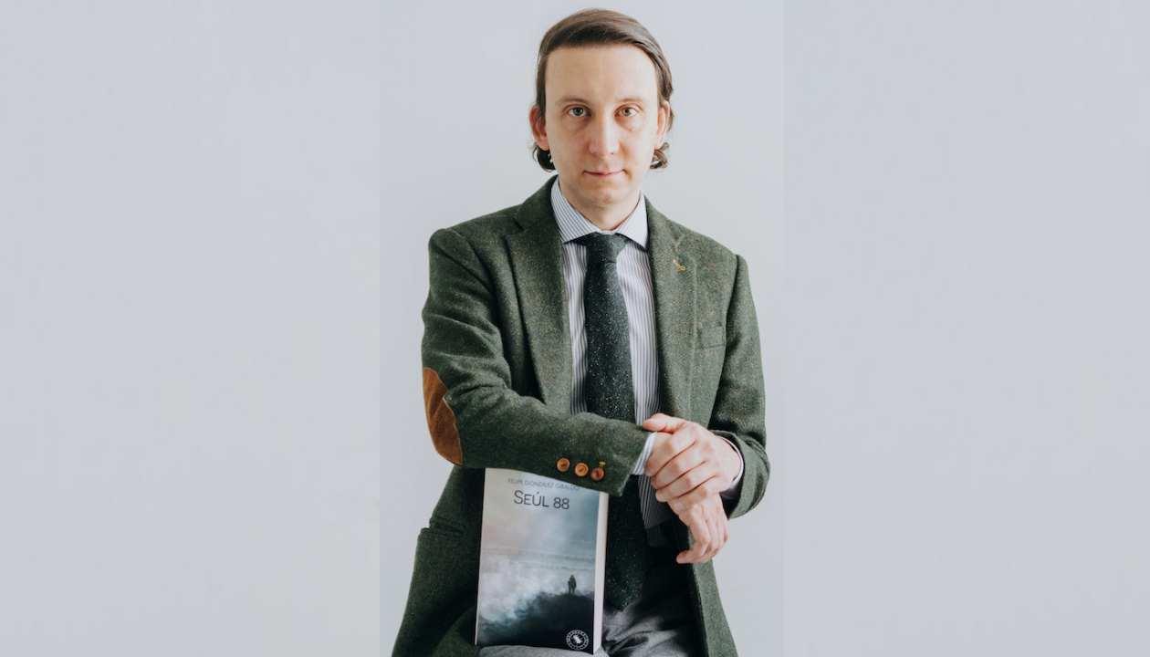 El escritor Felipe González.