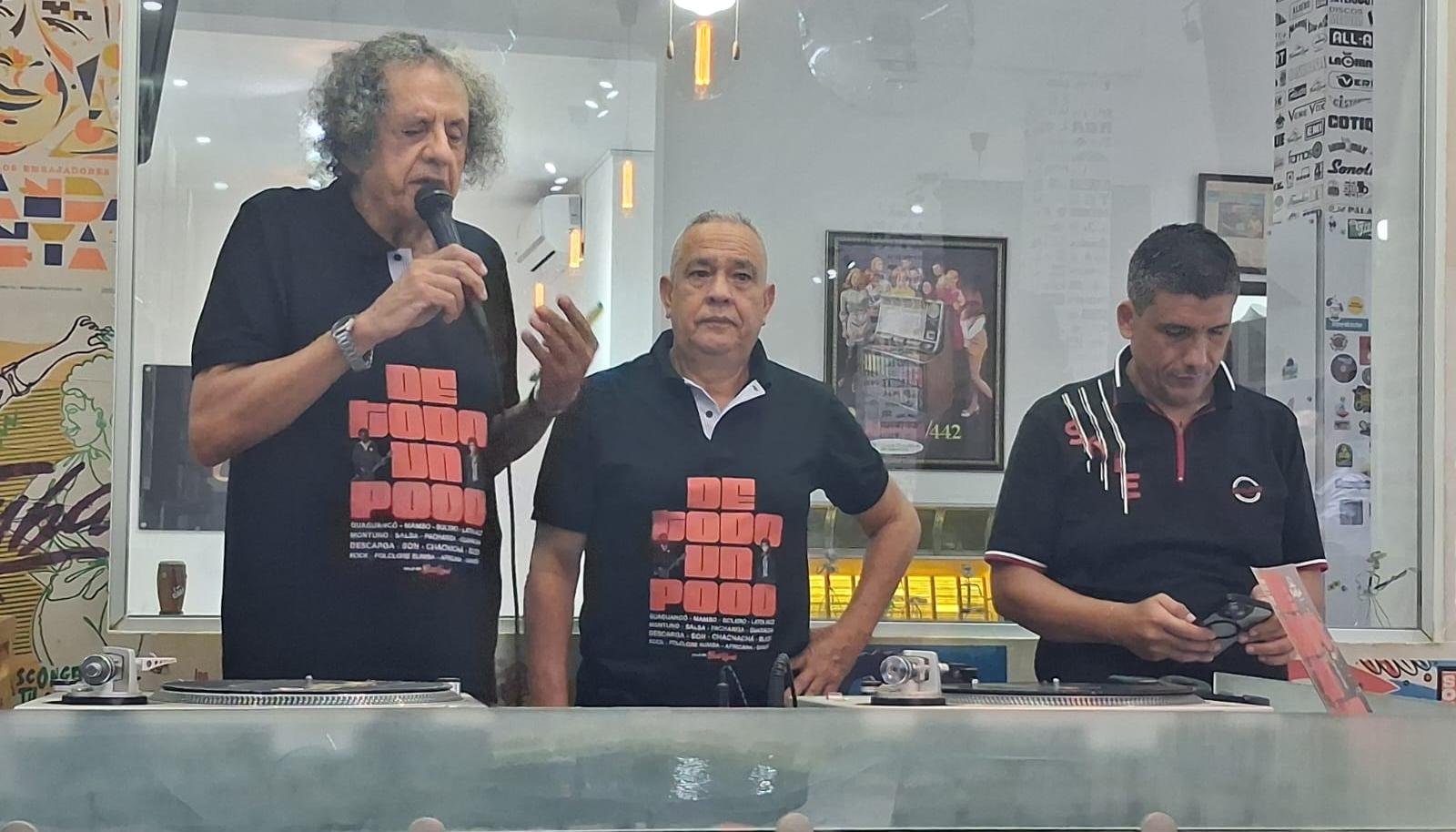 Isidoro Corkidi, Manuel Henríquez y Jaime Zabala, durante la maratón musical.