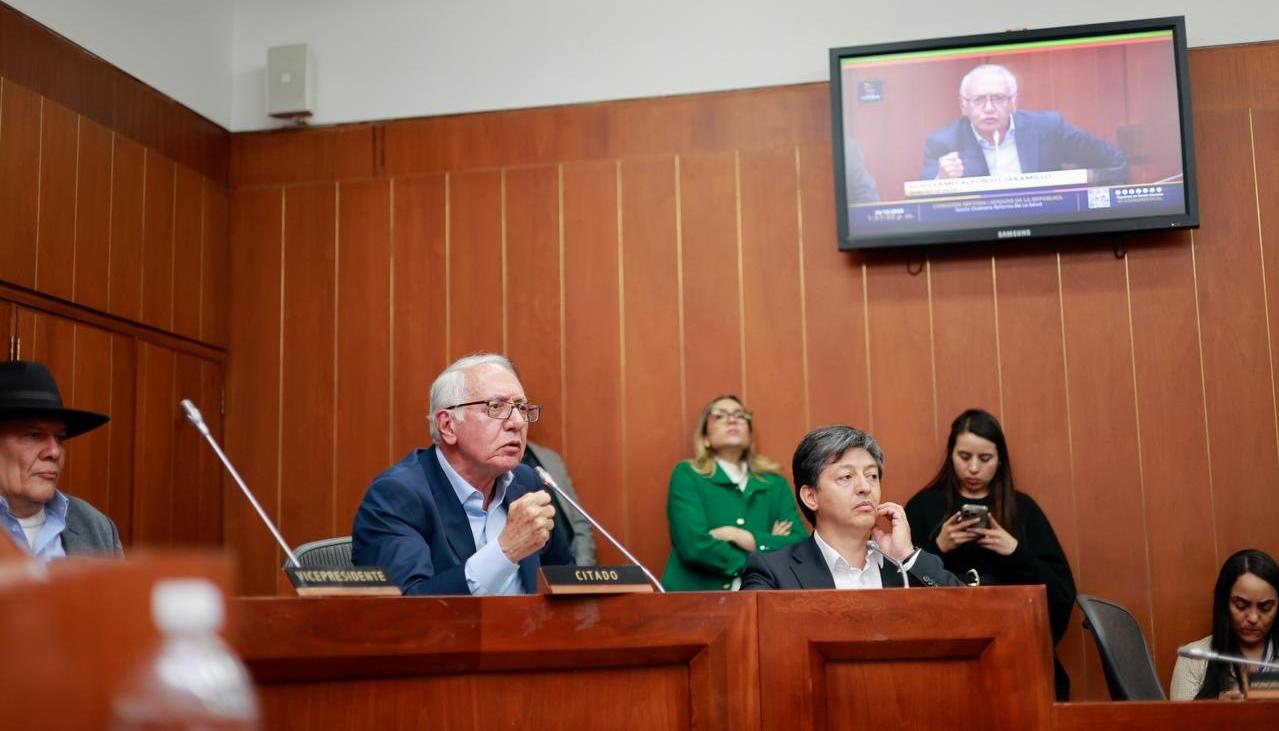 Guillermo Alfonso Jaramillo en la Comisión Séptima.