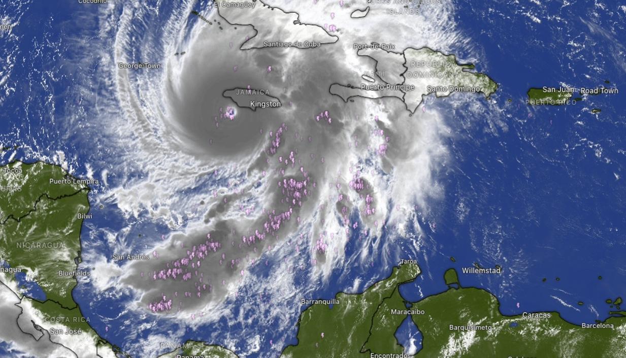 El huracán Melissa en la mañana de este martes en el Mar Caribe. 
