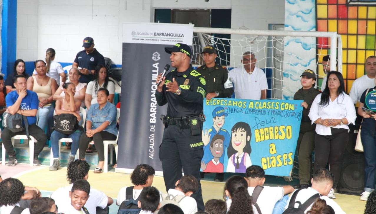 La campaña se realiza en los diferentes colegios de la ciudad. 