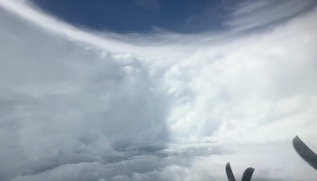 Ojo del huracán Melissa. 