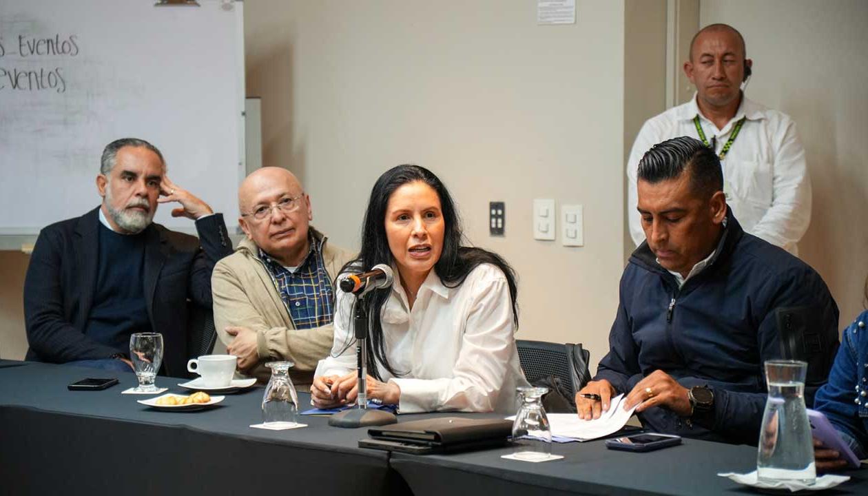 Los Ministros del Interior y Justicia, Armando Benedetti y Eduardo Montealegre, lideraron la reunión.