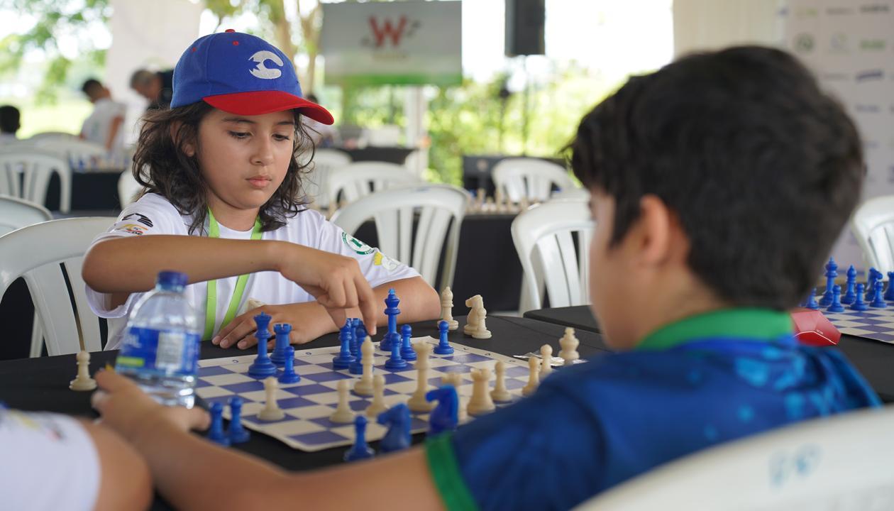 En el torneo participan 116 ajedrecistas. 