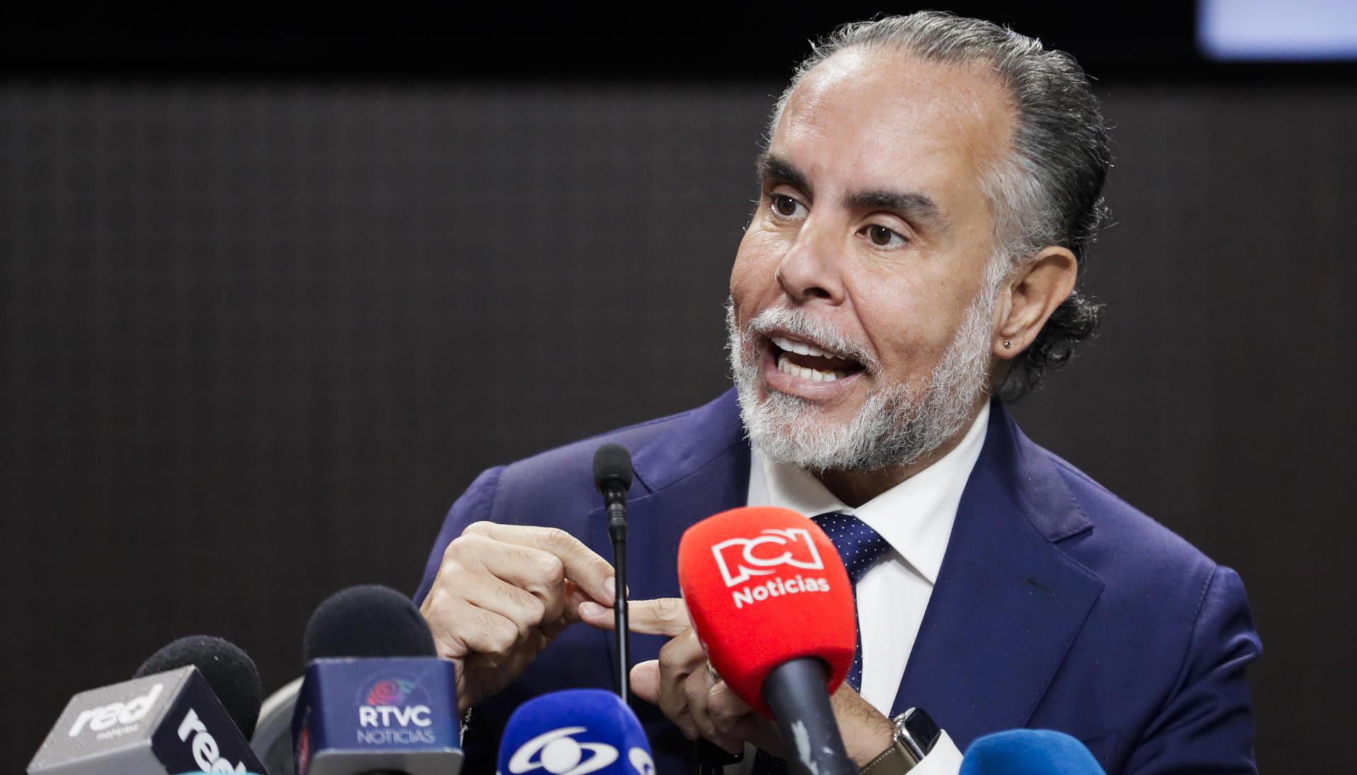 Armando Benedetti, ministro del Interior.