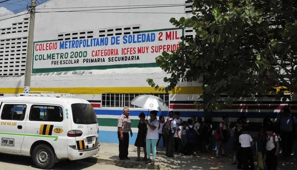 Colegio Metropolitano de Soledad 2000.