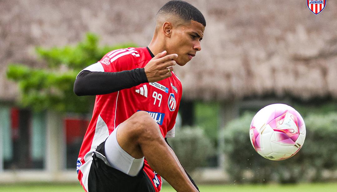 José Enamorado cumplirá su fecha de suspensión ante Alianza. 