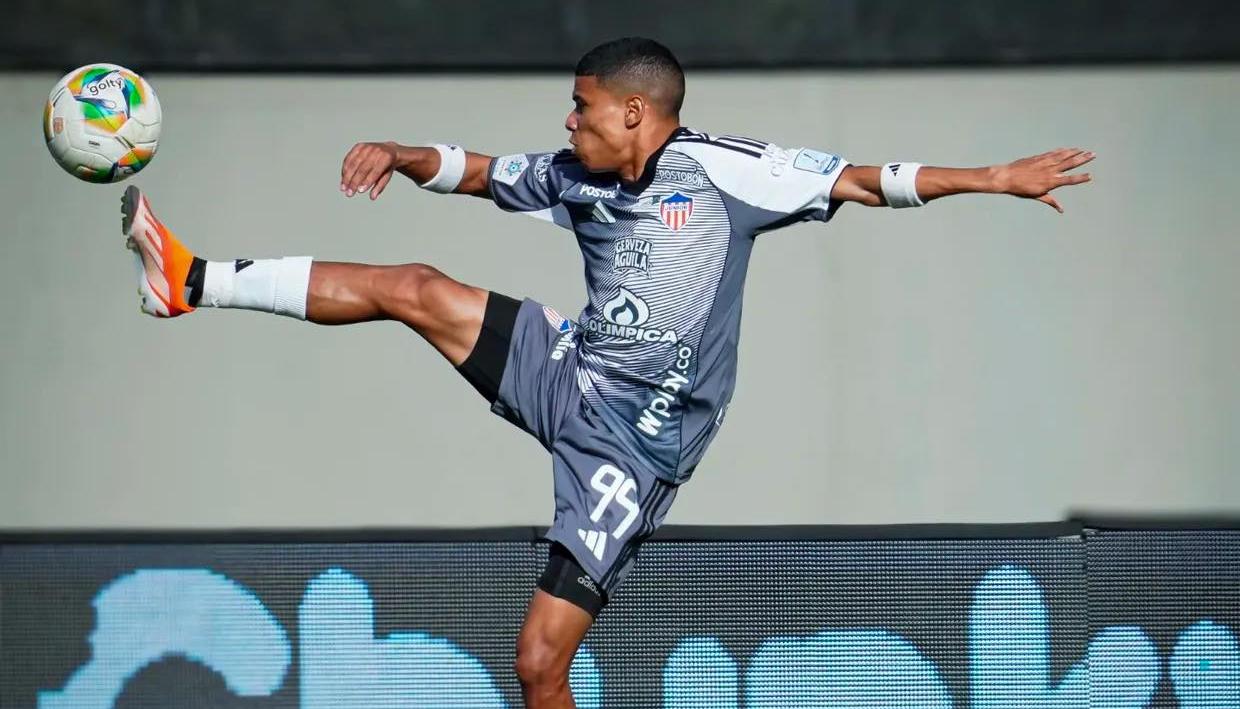 José Enamorado, autor del gol de la victoria de Junior sobre América, por la Copa Colombia.
