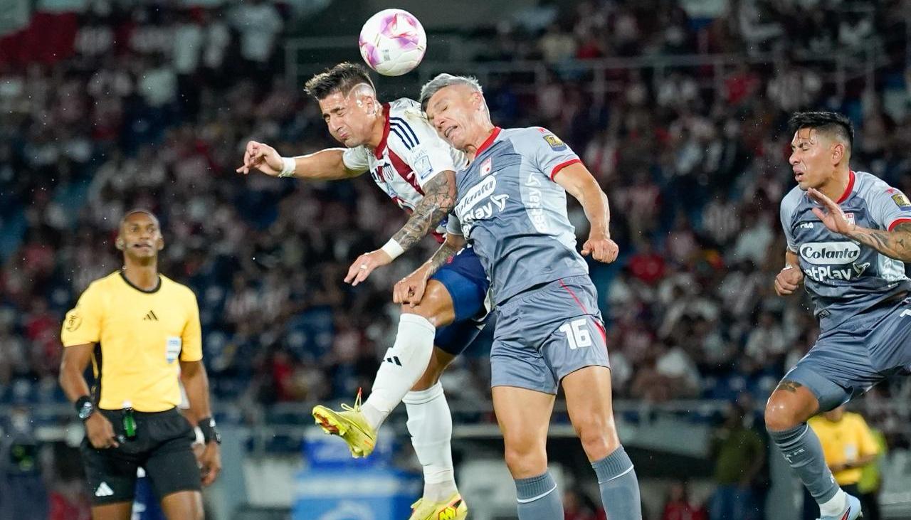 En la fecha 19, a Junior le corresponde visitar a Fortaleza, en Bogotá. 