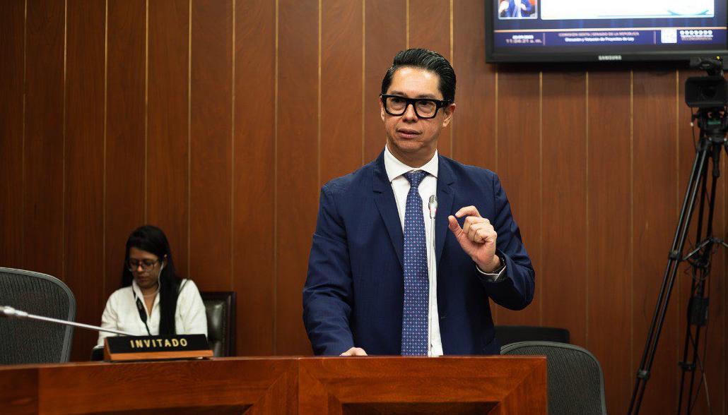 Pedro Flórez, senador de la República.