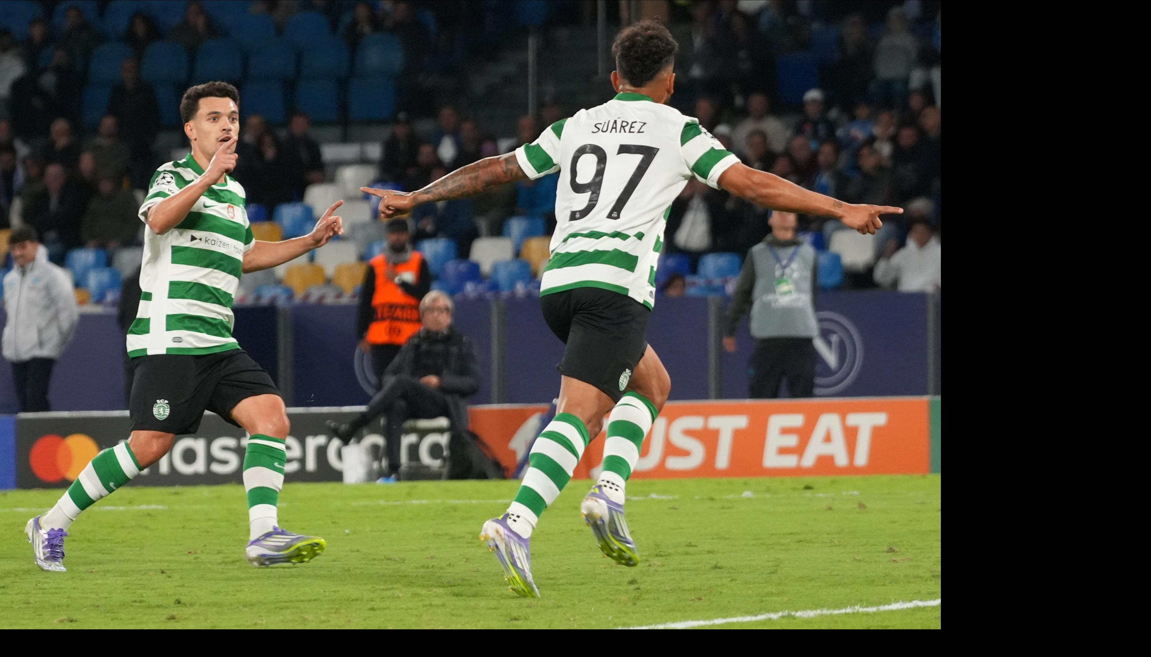 Luis Suárez anotó de penalti el empate parcial para el Sporting.