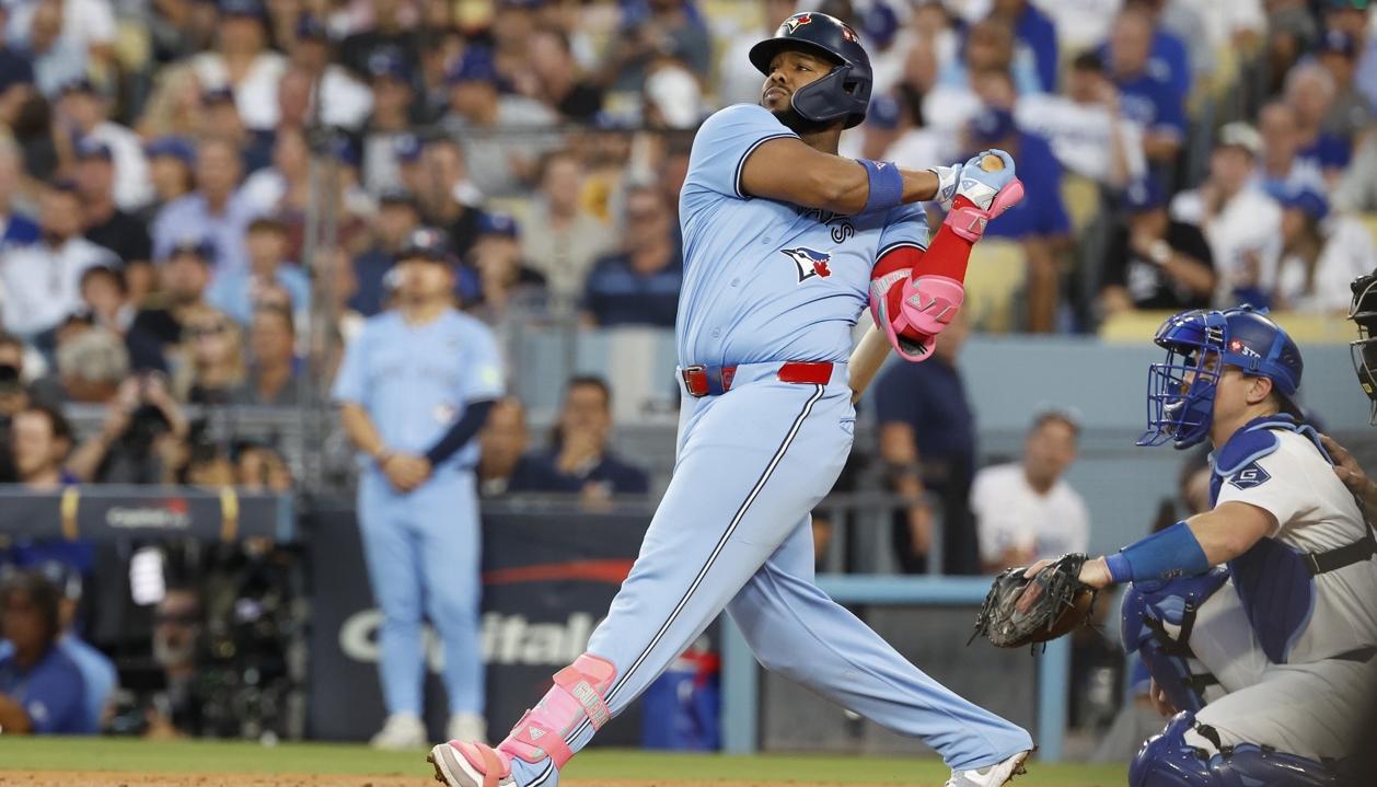 Vladimir Guerrero Jr. bateó un jonrón de dos carreras ante Ohtani en el tercer episodio.