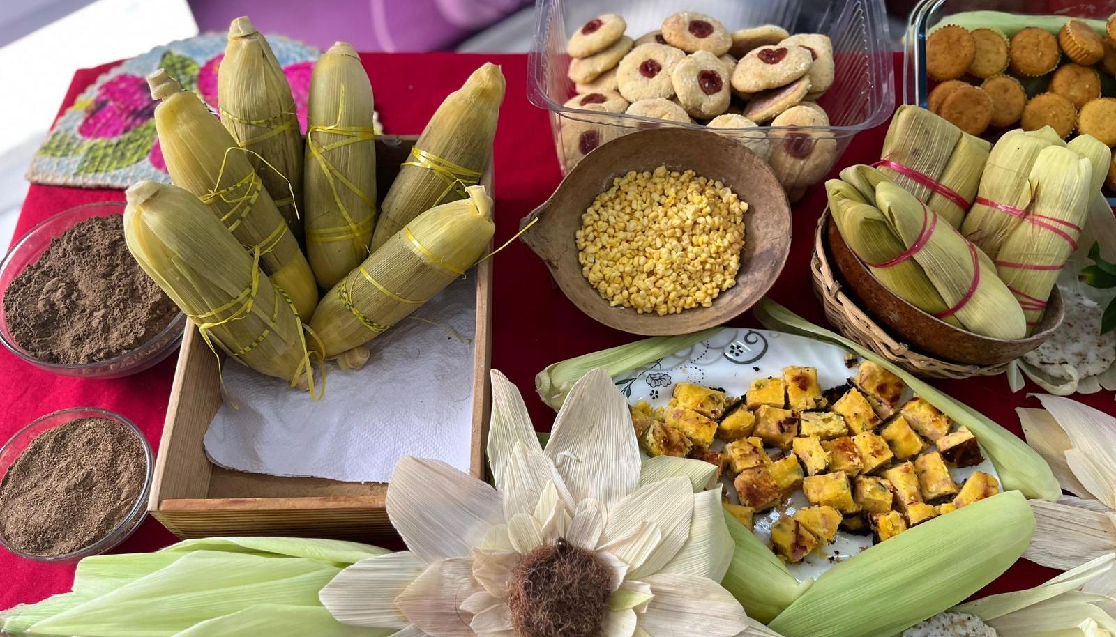 Bollos rellenos, galletas, pudines, entre otras, serán los productos que ofrecerán las matronas.
