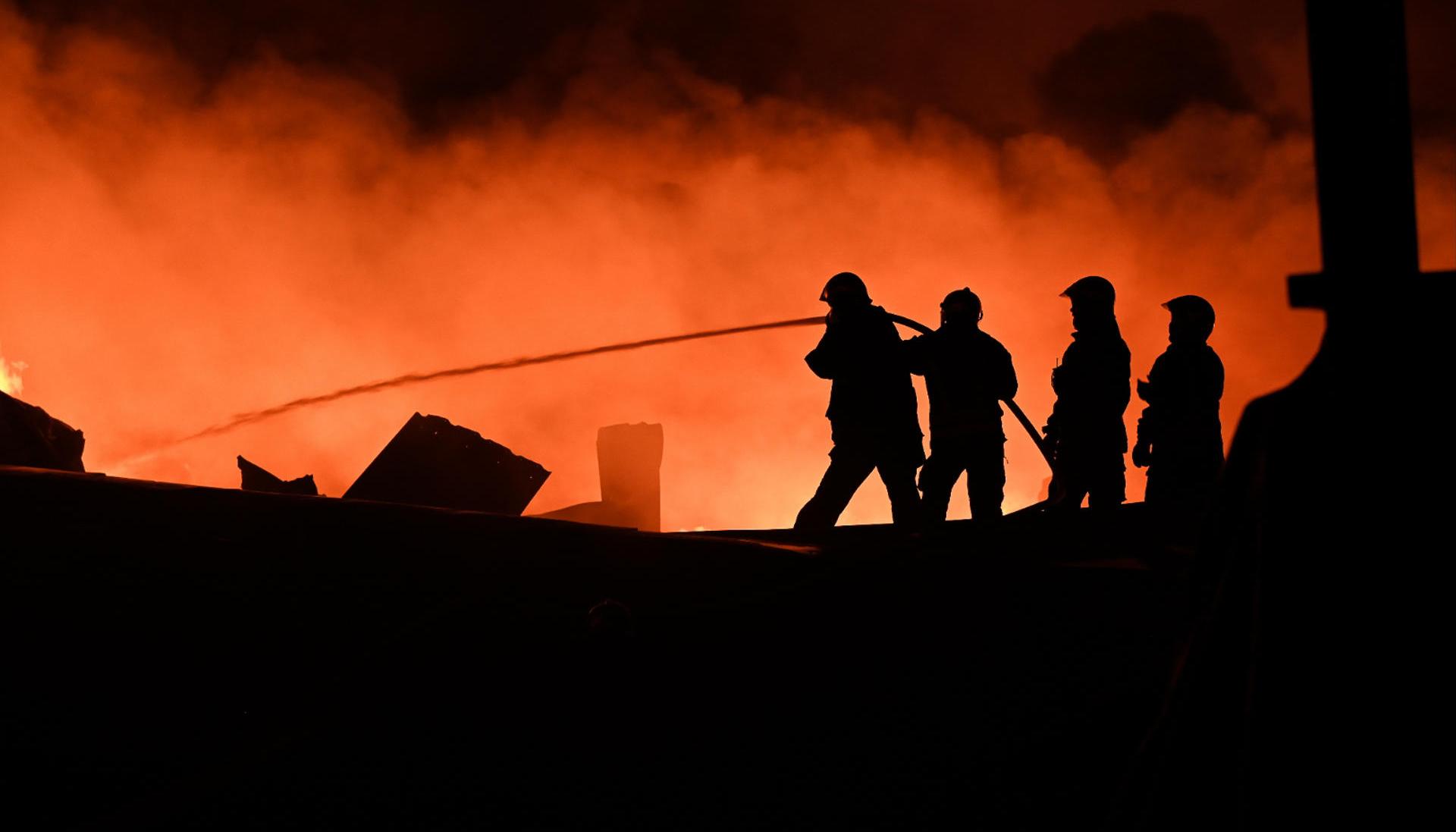 Explosión en polo industrial. 