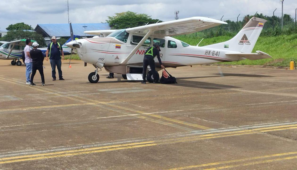 Avioneta en la que viajaban los funcionarios antes del accidente. 