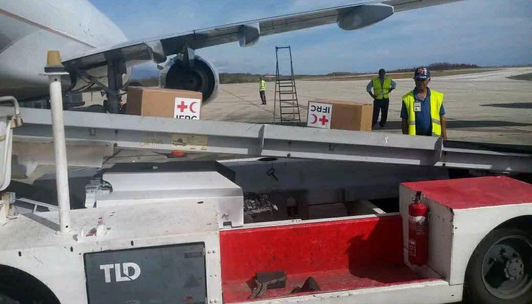 La ayuda que aterrizó en Cuba.