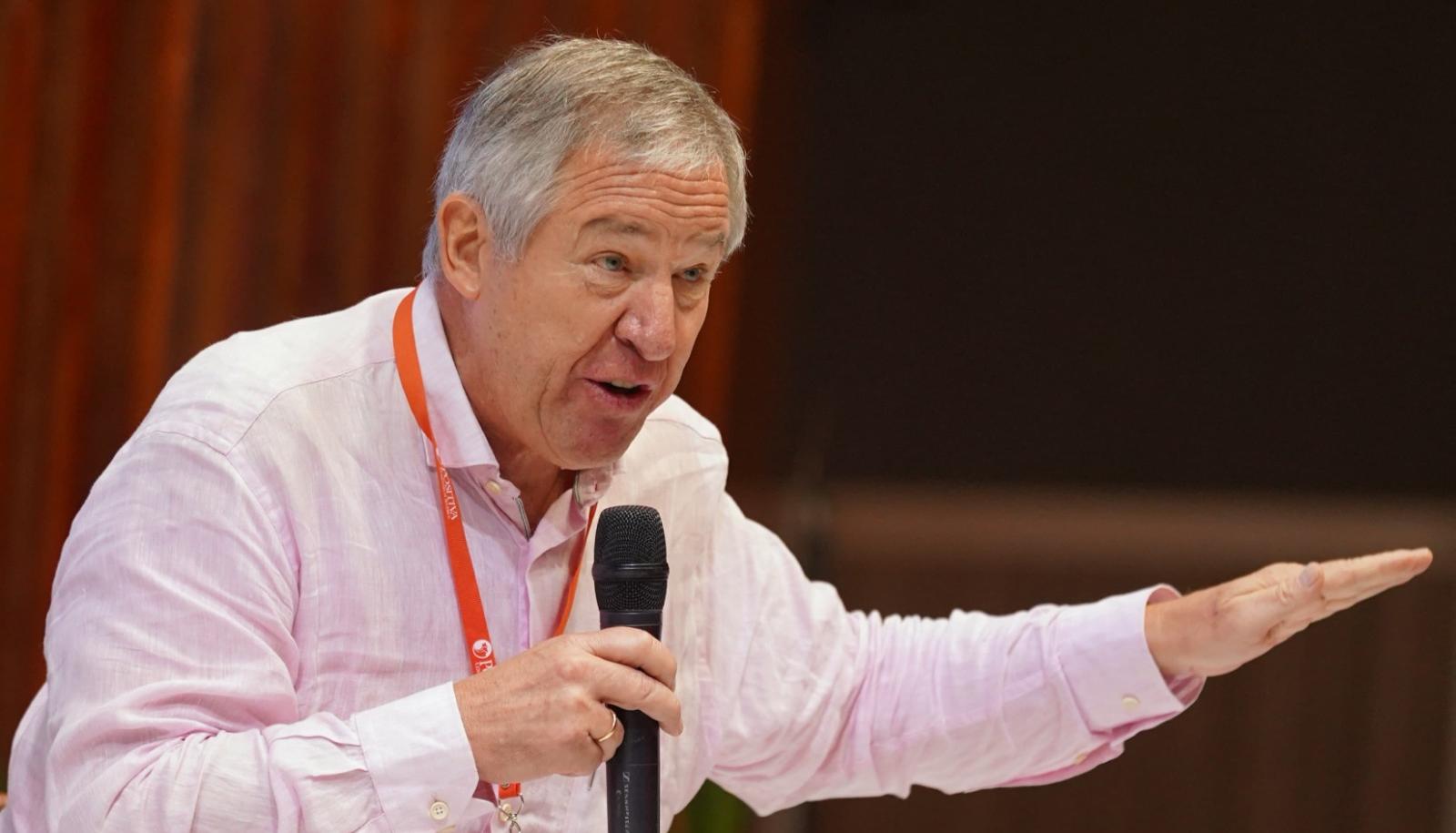 Carlos González Puche, director ejecutivo de Acolfutpro.