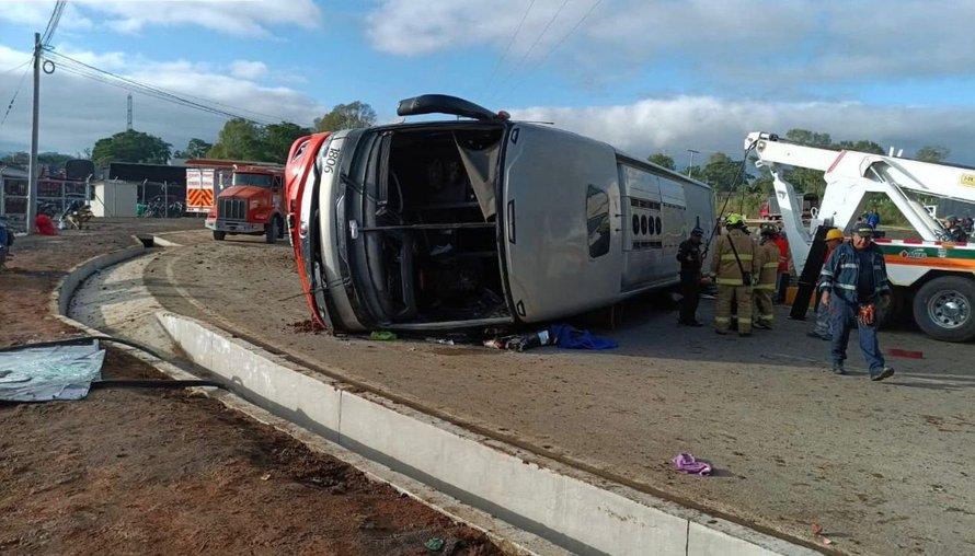 Así terminó el bus.