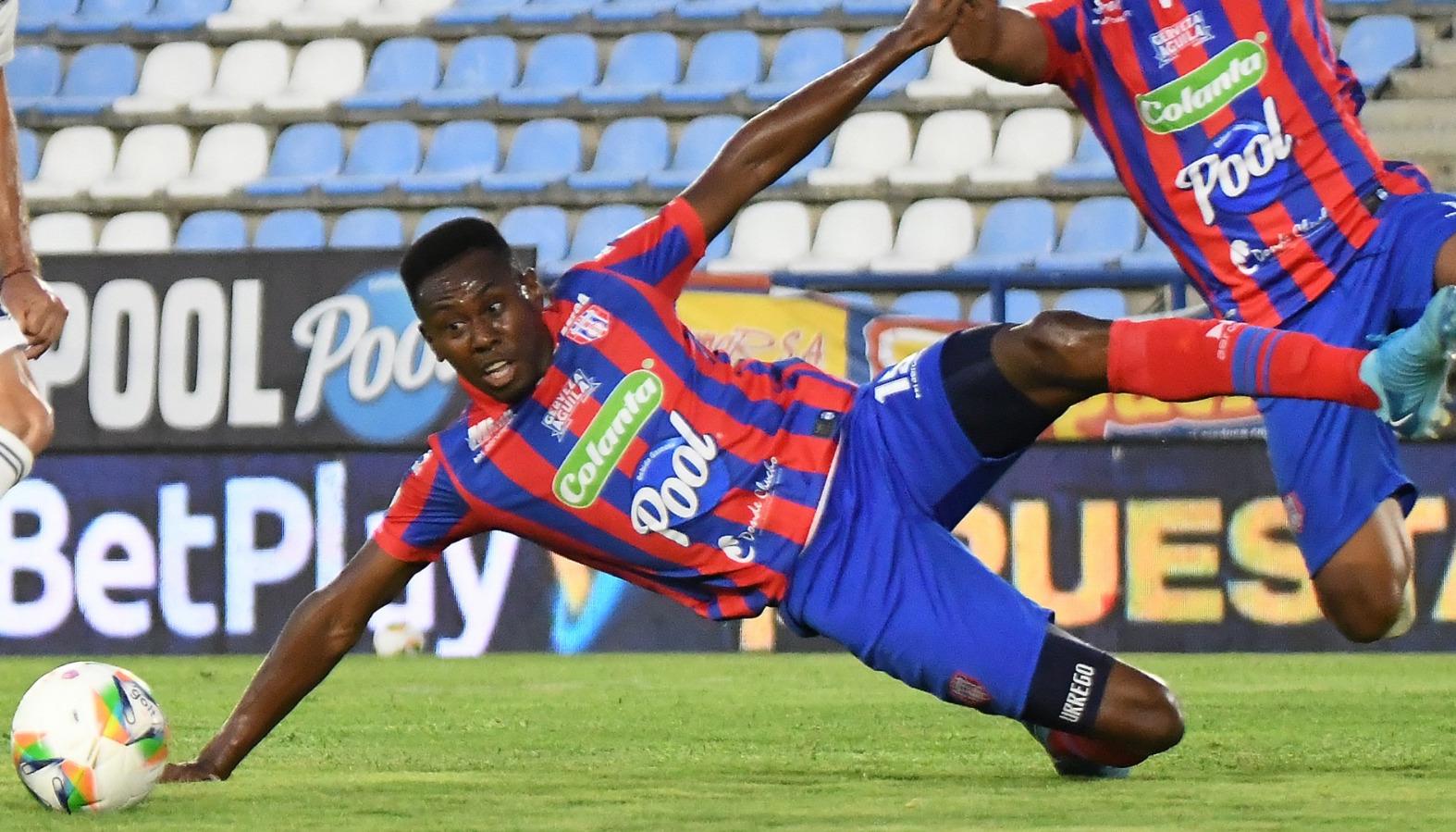 Héctor Urrego, defensa central del Unión Magdalena.