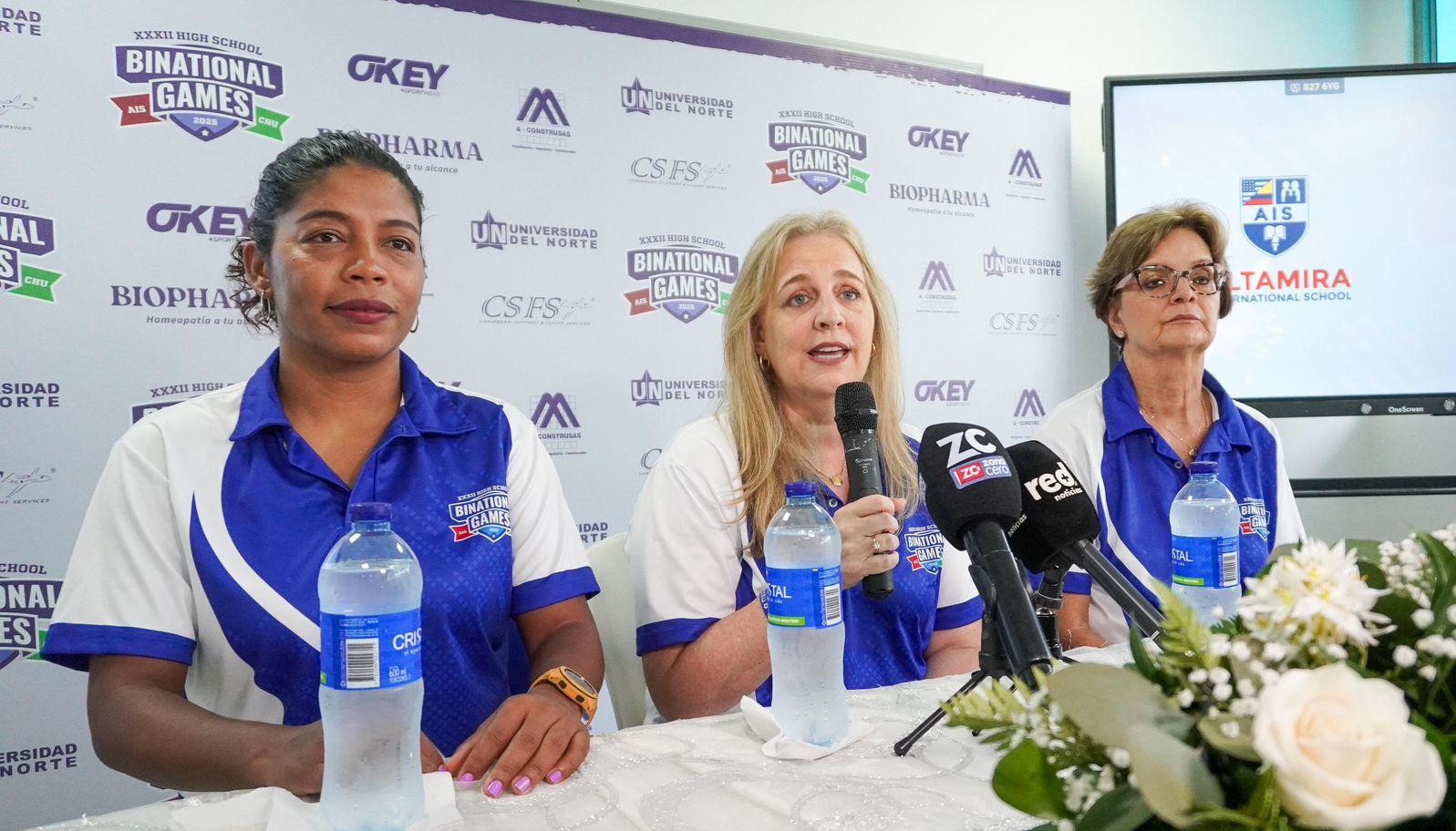 Angélica Rivera, coordinadora atlética Colegio Hebreo Unión; Mónica Recio, rectora del Colegio Hebreo Unión; Priscilla Ruiz, rectora del Colegio Altamira International.