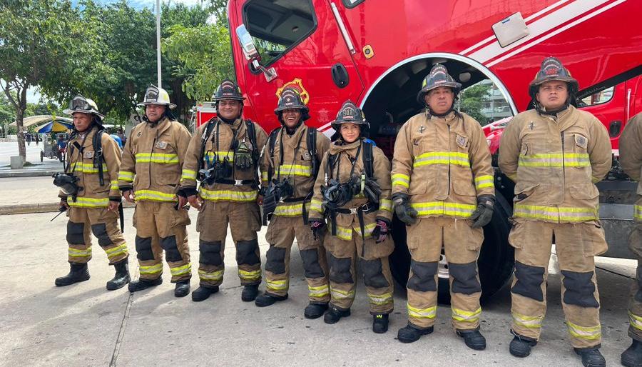 Integrantes del Cuerpo de Bomberos de Barranquilla.