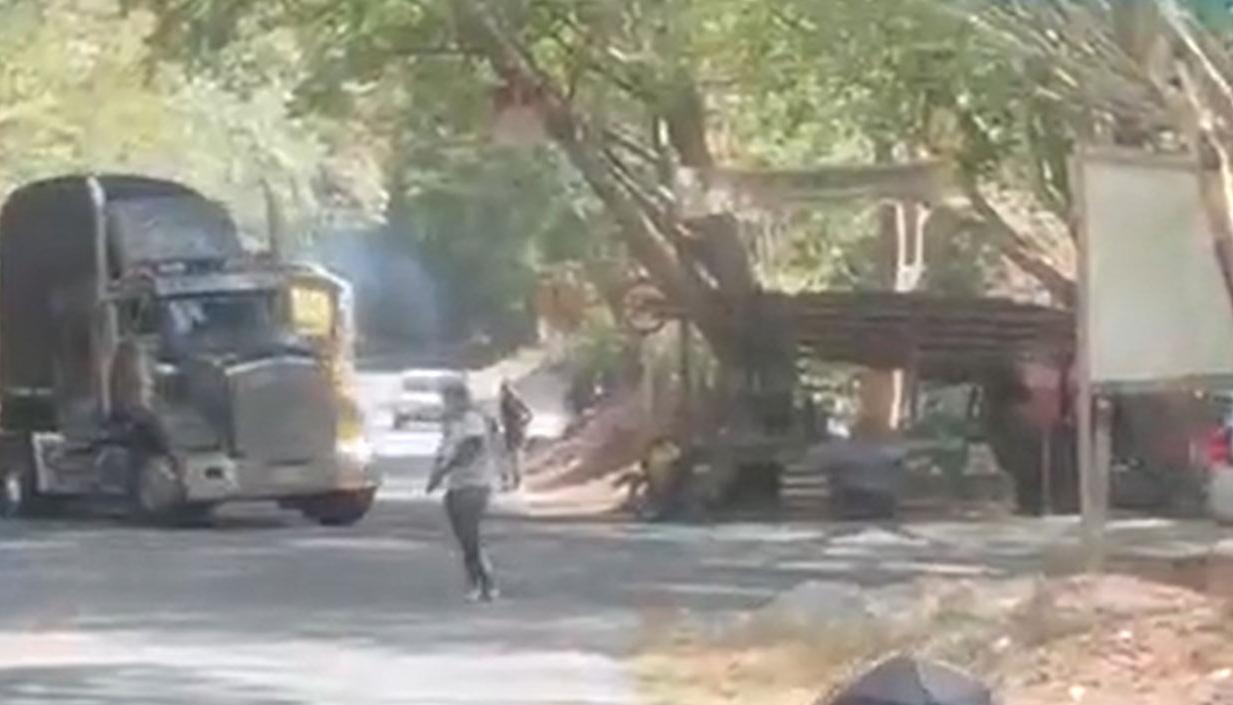 Retén ilegal en la vía Panamericana