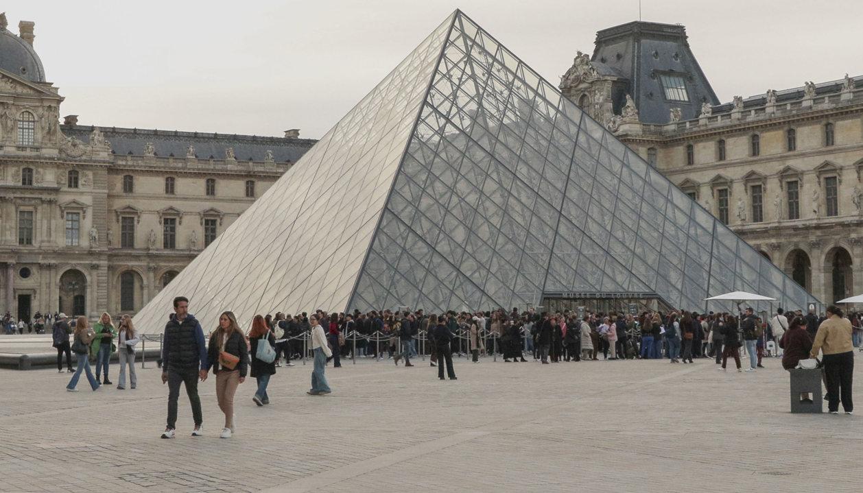 Museo del Louvre de París.