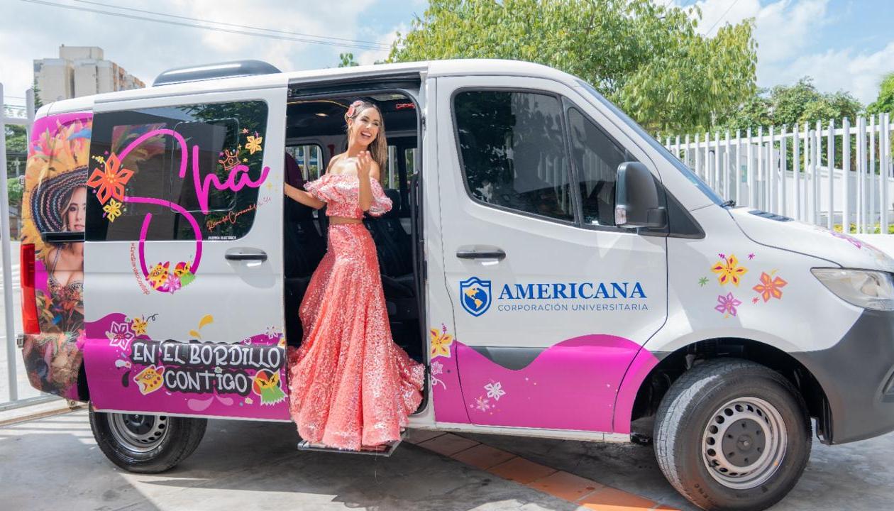 Sharon Hurtado, Reina del Carnaval de la 44.