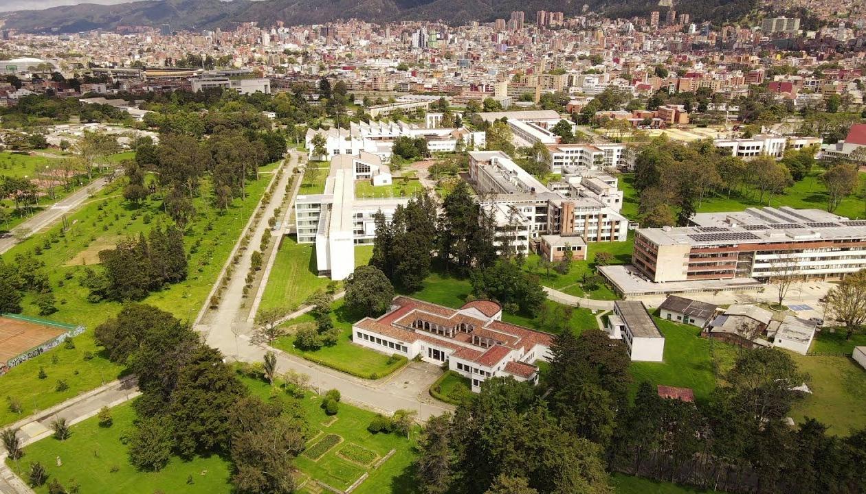 Universidad Nacional.