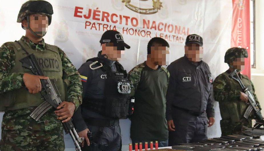 Uno de los capturados.