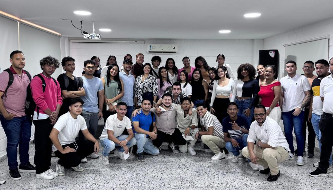 Estudiantes de Ingeniería Industrial.