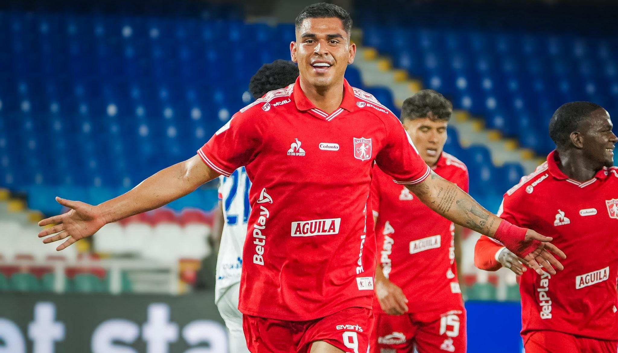 El peruano Luis Ramos, del América, equipo que buscará su clasificación en la última fecha contra el Medellín.