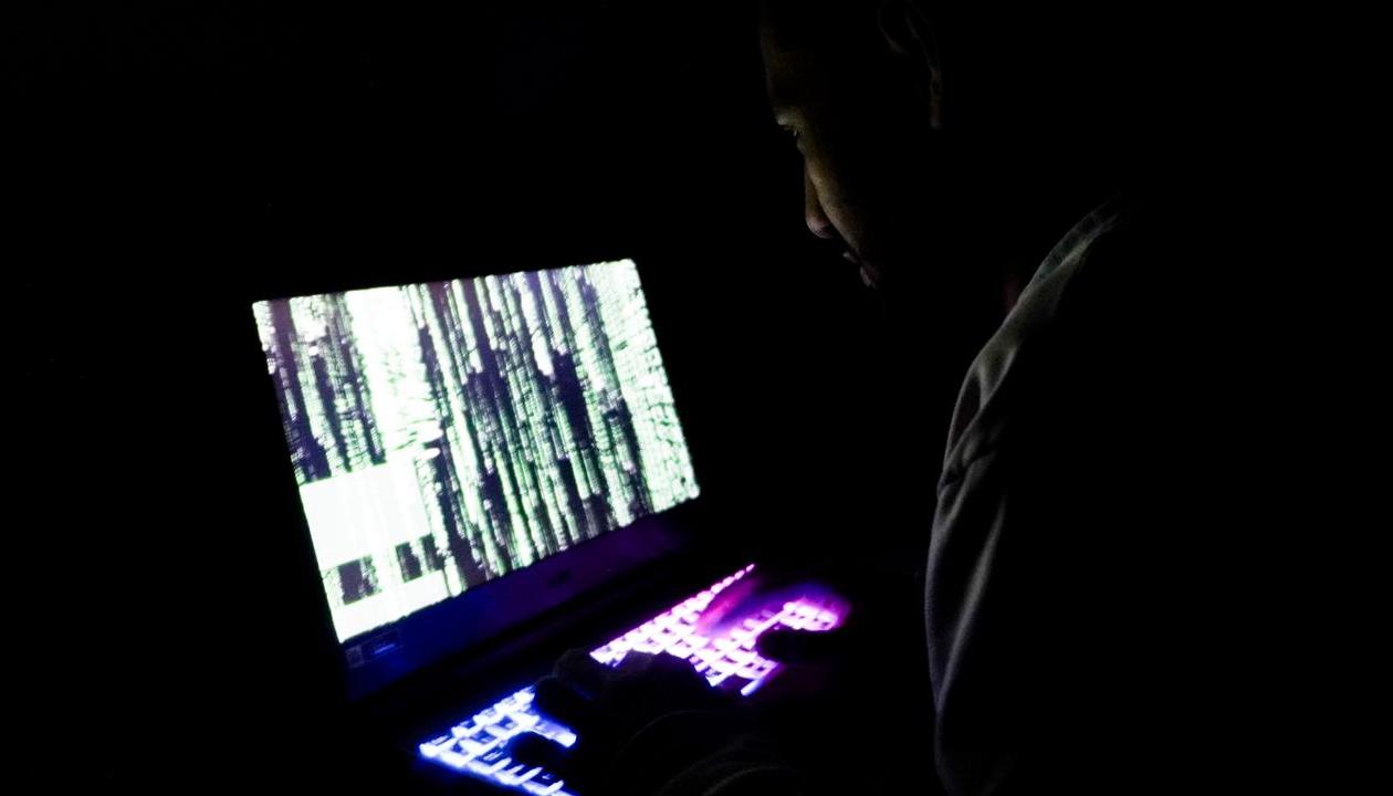 Las autoridades entregaron recomendaciones para evitar caer en estafas. Imagen de referencia.