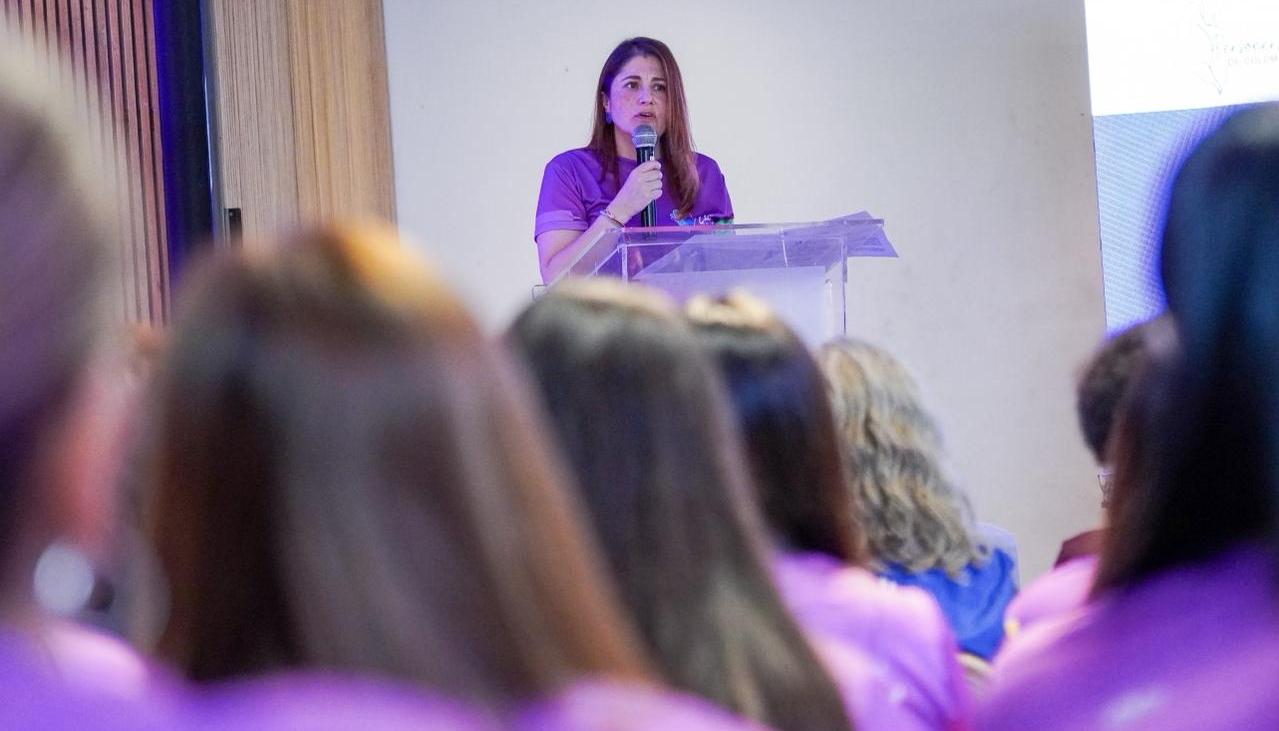 Defensora Iris Marín