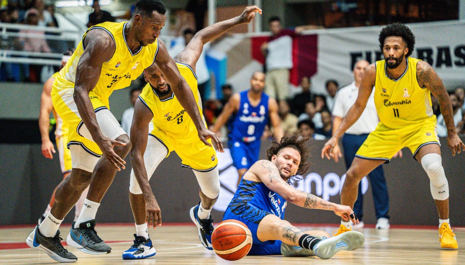 Acción del partido entre Colombia y Venezuela, el jueves en Cali. 