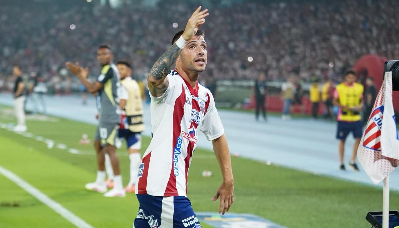 Steven 'Titi' Rodríguez festeja el gol con el cual le dio la victoria a Junior sobre Nacional. 